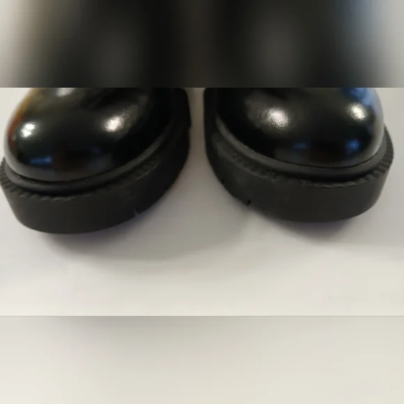 COACH Leighton Shearling Bootie • Black Patent Leather • Size 9.5 B - Picture 5 of 14